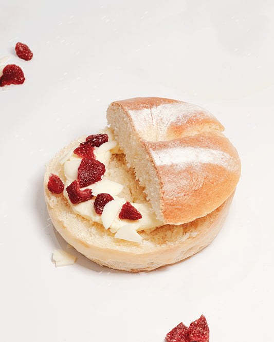 初雪草莓	Strawberry & White Chocolate